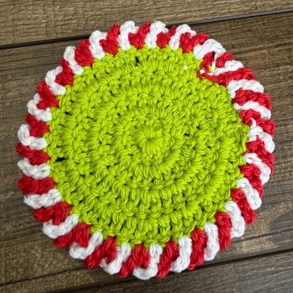 Coasters Christmas Holiday Set of 4 Handcrafted Crochet by Seller Cotton - Picture 8 of 16